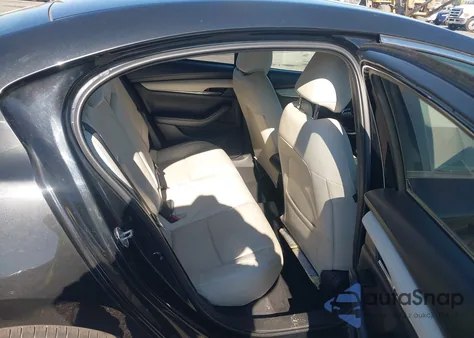 2019 Mazda Mazda3 Premium Package from USA, damaged, VIN 3MZBPAEM9KM105011